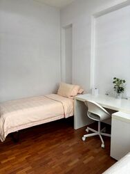 Stratford Court (D16), Condominium #628323181